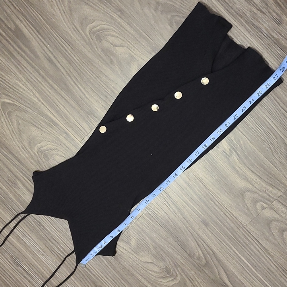 Dress - Picture 2 of 4